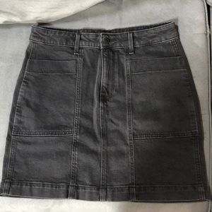 Old navy black skirt